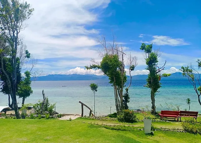 Hale Manna Coastal Gardens Resort *