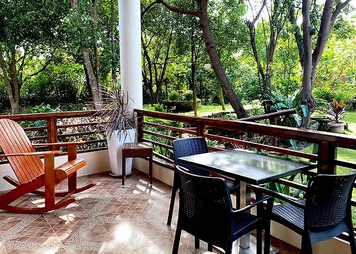 Resort Hale Manna Coastal Gardens Moalboal