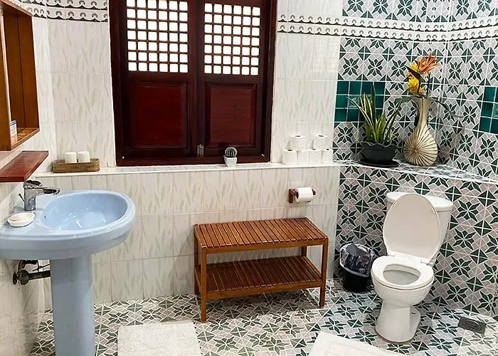 Hale Manna Coastal Gardens Resort